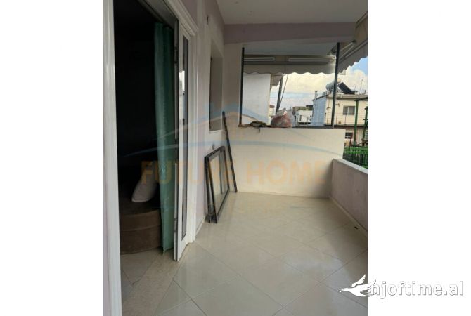 Shtepi me qera Shtepi Private ne Tirane, 1+1, Mobilimi E mobiluar, Pagesa 320  Euro.