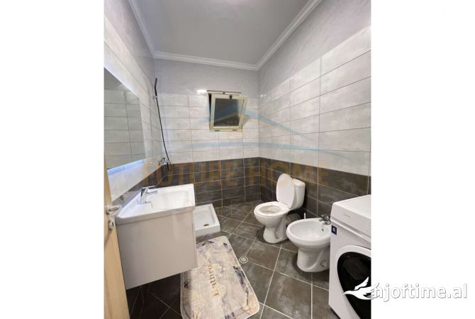 Shtepi ne shitje 2+1 ne Tirane - 143,000 Euro