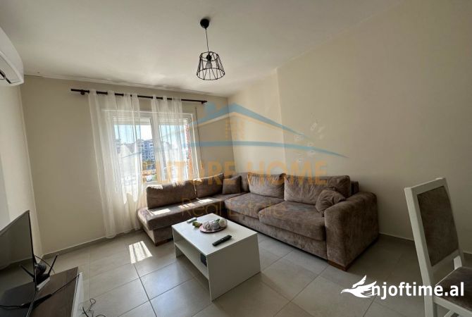 Shtepi me qera Apartament ne Tirane, 1+1, Mobilimi E mobiluar, Pagesa 500  Euro.