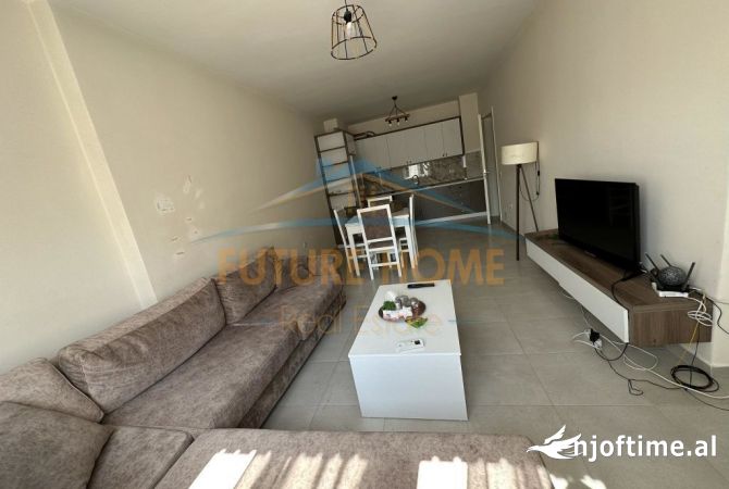 Shtepi me qera Apartament ne Tirane, 1+1, Mobilimi E mobiluar, Pagesa 500  Euro.