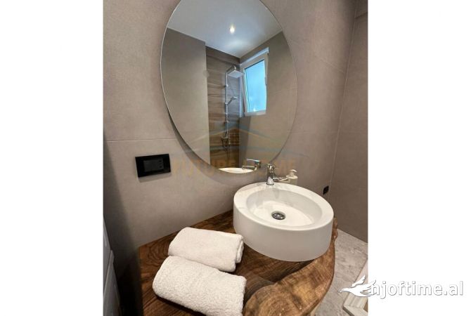 Shtepi me qera Apartament ne Tirane, 1+1, Mobilimi E mobiluar, Pagesa 600  Euro.