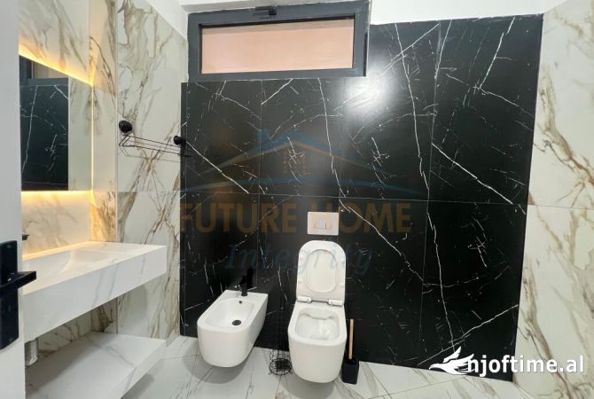 Shtepi me qera 2+1 ne Tirane - 1,000 Euro