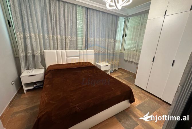 Shtepi me qera Apartament ne Tirane, 1+1, Mobilimi E mobiluar, Pagesa 500  Euro.