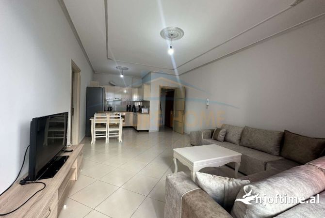 Shtepi me qera 2+1 ne Tirane - 500 Euro