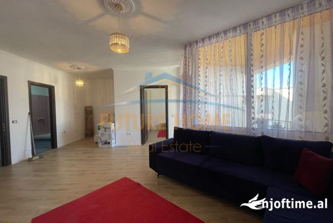 Shtepi ne shitje Apartament ne Tirane, 1+1, Mobilimi Pjeserisht e mobiluar, Pagesa 78,900  Euro.