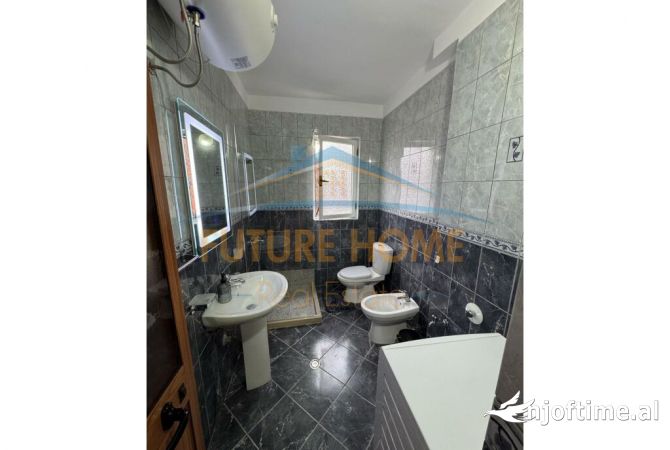Shtepi me qera Apartament ne Tirane, 1+1, Mobilimi E mobiluar, Pagesa 600  Euro.