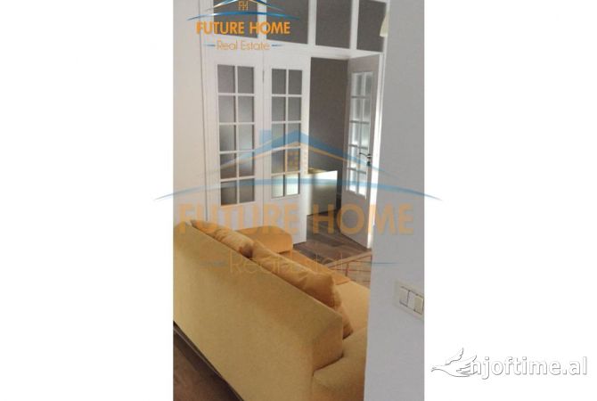 Shtepi me qera Apartament ne Tirane, 1+1, Mobilimi E mobiluar, Pagesa 500  Euro.