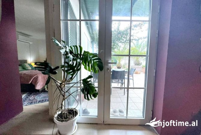Shtepi ne shitje 3+1 ne Tirane - 350,000 Euro