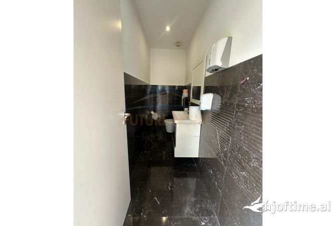 Marketplace for Business Brokers 1+1 in Tirana - 12,000 Euro