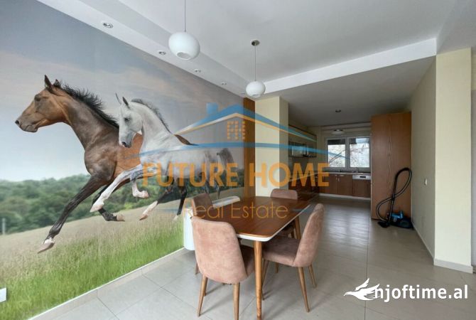 Shtepi me qera 3+1 ne Tirane - 2,200 Euro