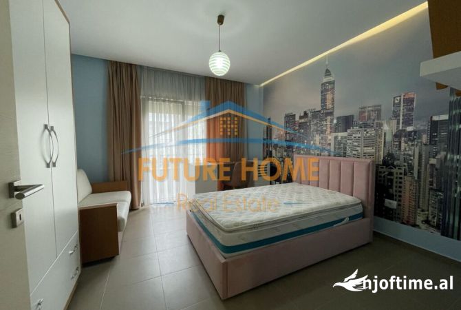 Shtepi me qera Vila Luksoze ne Tirane, 3+1, Mobilimi E mobiluar, Pagesa 2,200  Euro.