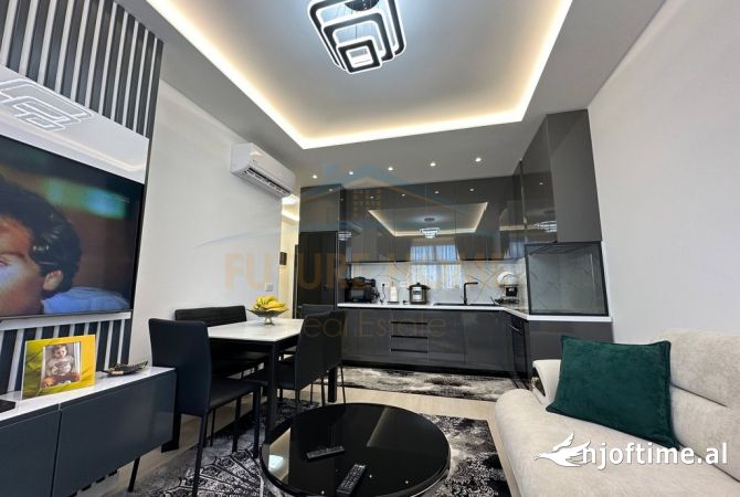 Shtepi ne shitje Apartament ne Tirane, 2+1, Mobilimi E mobiluar, Pagesa 165,000  Euro.
