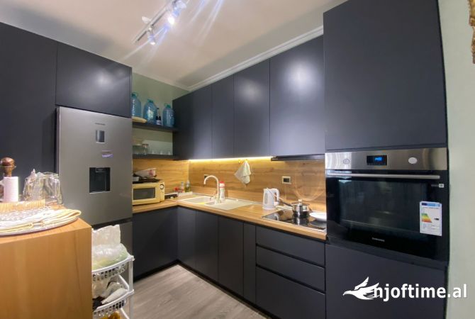 Shtepi ne shitje 2+1 ne Tirane - 200,000 Euro