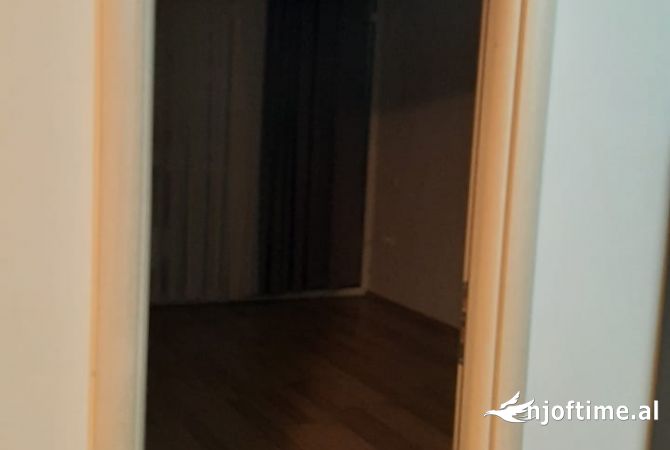 Shtepi me qera 1+1 ne Tirane - 55,000 Leke