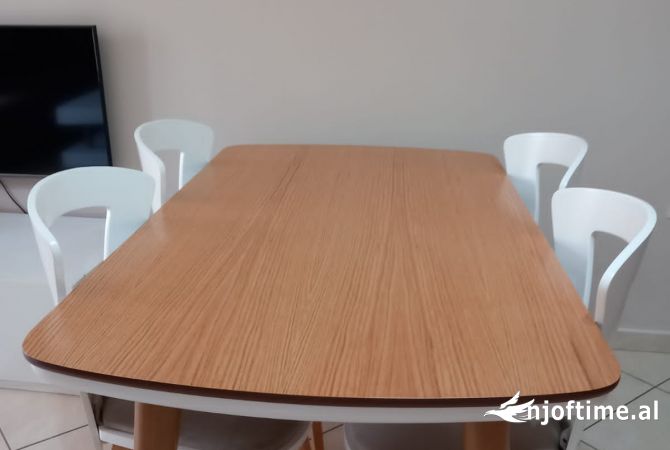 Shtepi me qera 2+1 ne Tirane - 55,000 Leke
