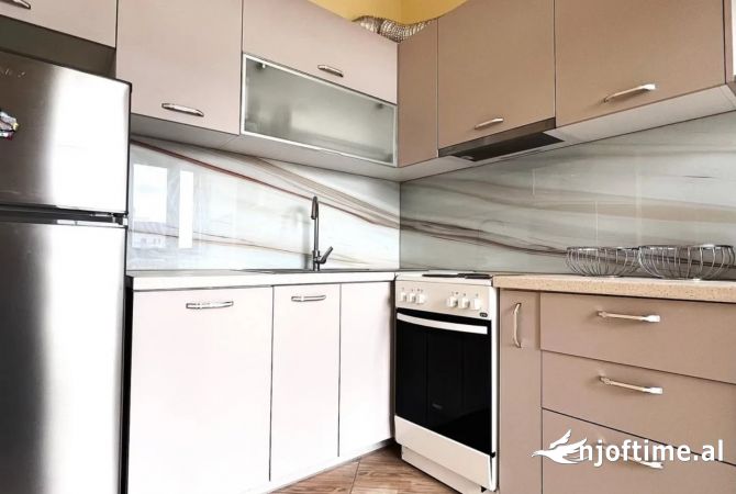 Shtepi ne shitje 1+1 ne Tirane - 160,000 Euro