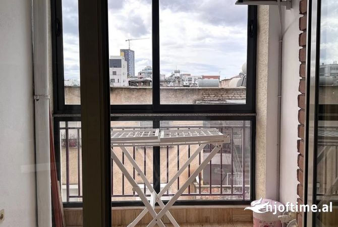 Apartment for sale in Tirana 1+1, Furnished