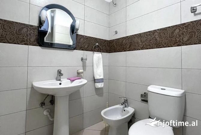 Apartment for sale in Tirana 1+1, Furnished