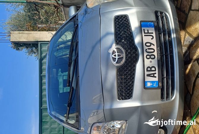 Makina ne shitje ne Tirane - 4,800 Euro