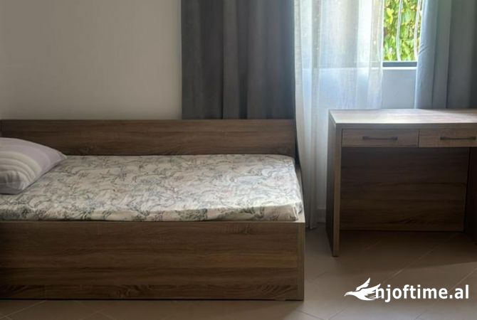 Shtepi me qera 1+1 ne Tirane - 450 Euro