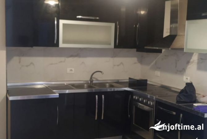 Shtepi me qera 1+1 ne Tirane - 600 Euro