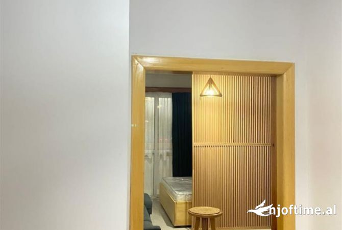 Shtepi me qera Garsoniere ne Tirane - 350 Euro