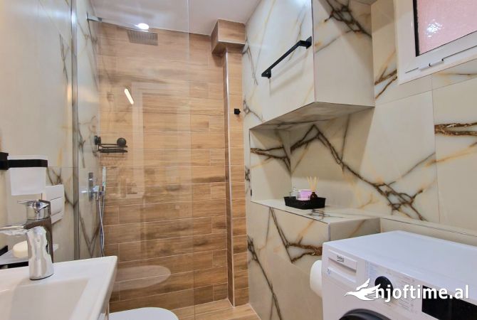 Shtepi ne shitje Apartament ne Sarande, 1+1, Mobilimi E mobiluar, Pagesa 98,000  Euro.