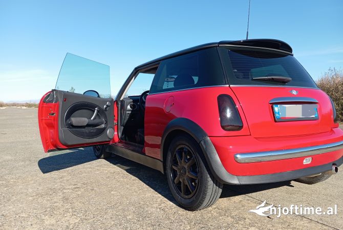 Cars for sale  in Tirana - 3,300 Euro