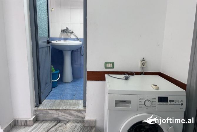 Ambient biznesi ne shitje 1+1 ne Tirane - 90,000 Euro