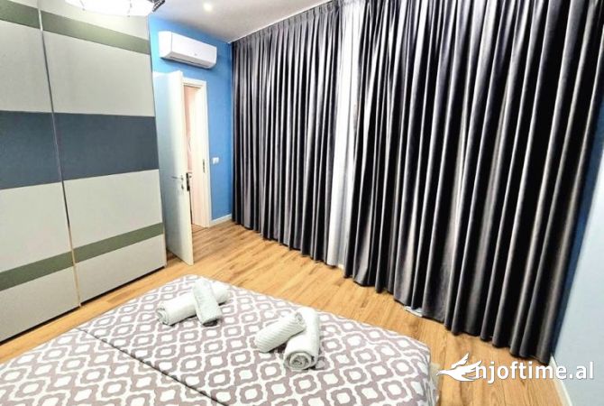 Shtepi me qera 2+1 ne Tirane - 900 Euro
