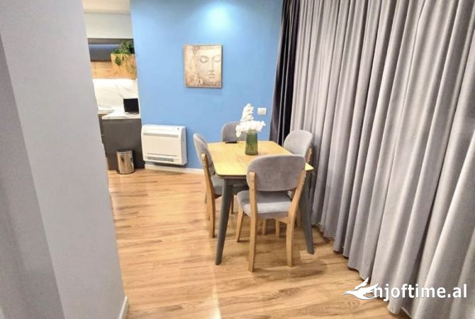 Shtepi me qera 2+1 ne Tirane - 900 Euro
