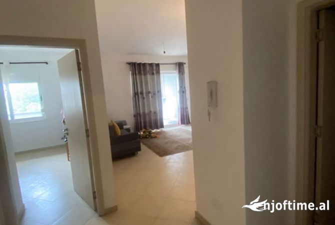 Shtepi ne shitje 1+1 ne Tirane - 70,000 Euro