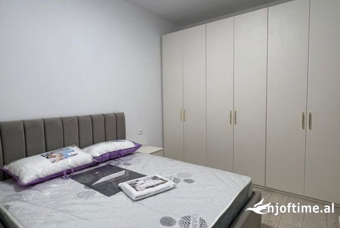 Shtepi me qera 2+1 ne Tirane - 600 Euro