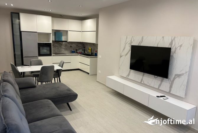 Shtepi me qera 1+1 ne Tirane - 400 Euro