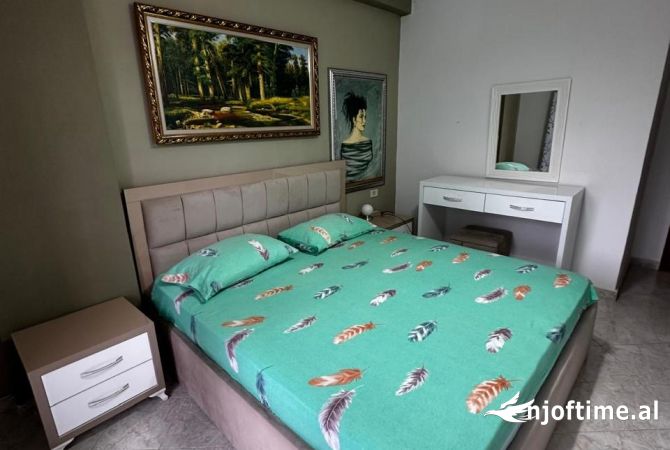 Shtepi me qera 1+1 ne Tirane - 450 Euro