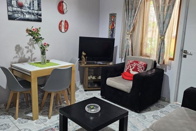 Shtepi me qera 1+1 ne Tirane - 360 Euro