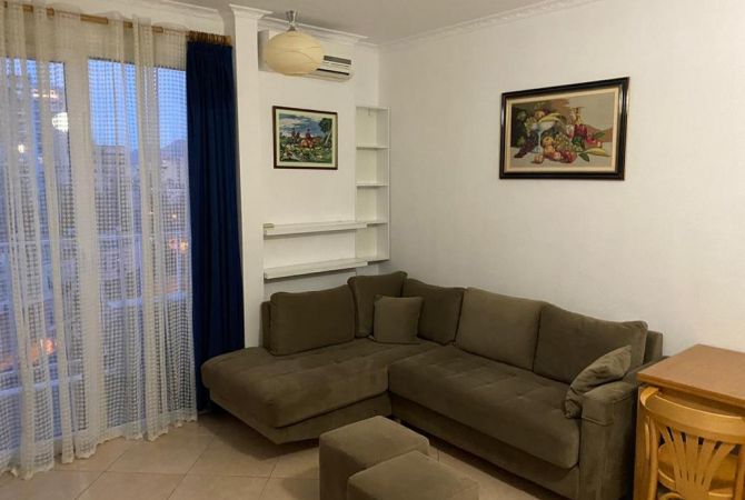 Shtepi me qera 1+1 ne Tirane - 500 Euro