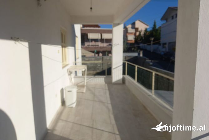 Shtepi me qera 3+1 ne Tirane - 500 Euro