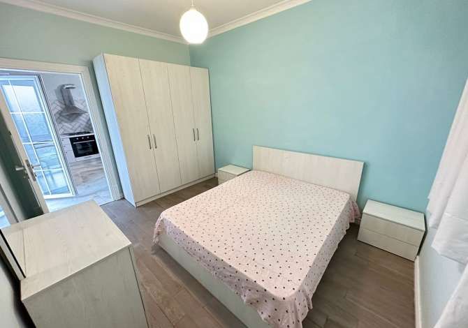 Shtepi me qera 2+1 ne Tirane - 400 Euro