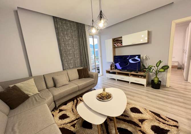 Shtepi ne shitje 1+1 ne Tirane - 130,000 Euro
