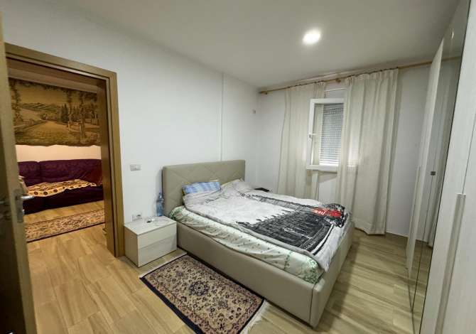 Shtepi me qera Apartament ne Tirane, 2+1, Mobilimi E mobiluar, Pagesa 500  Euro.