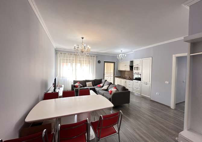 Shtepi me qera 3+1 ne Tirane - 1,000 Euro