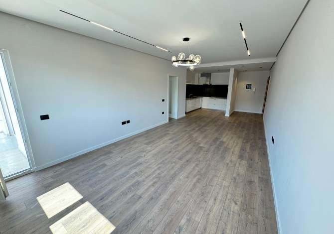 Shtepi ne shitje 2+1 ne Tirane - 230,000 Euro