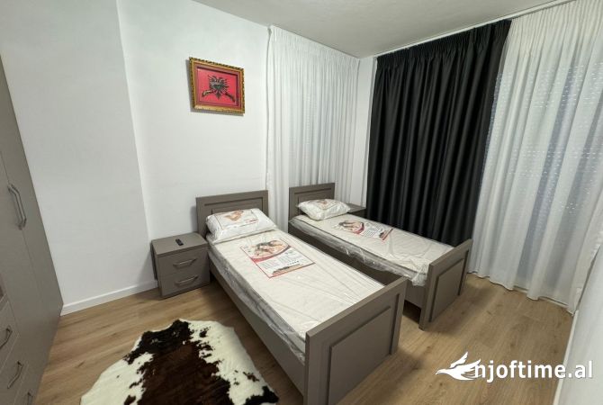 Shtepi me qera 2+1 ne Tirane - 700 Euro