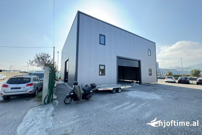 Ambient biznesi me qera 6+1 ne Tirane - 2,200 Euro