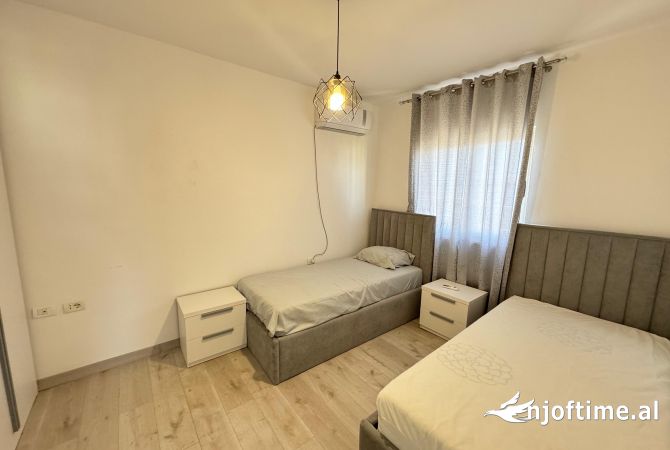 Shtepi me qera Apartament ne Tirane, 1+1, Mobilimi E mobiluar, Pagesa 600  Euro.