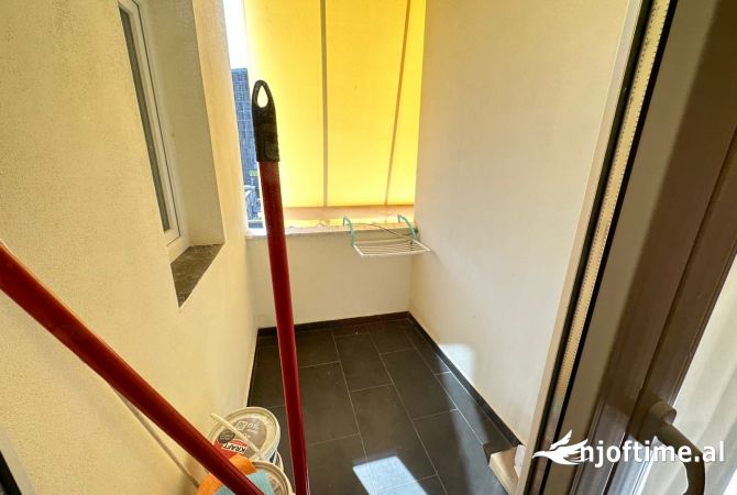 Shtepi me qera Apartament ne Tirane, 1+1, Mobilimi E mobiluar, Pagesa 55,000  Leke.