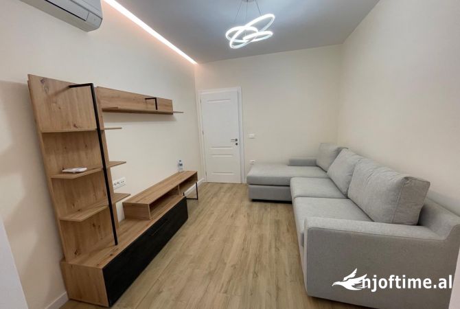 Shtepi ne shitje 2+1 ne Tirane - 140,000 Euro