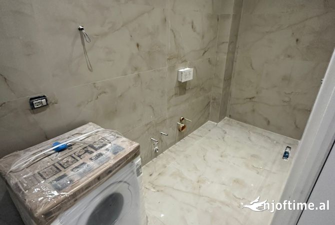Shtepi me qera Apartament ne Tirane, 1+1, Mobilimi E mobiluar, Pagesa 600  Euro.