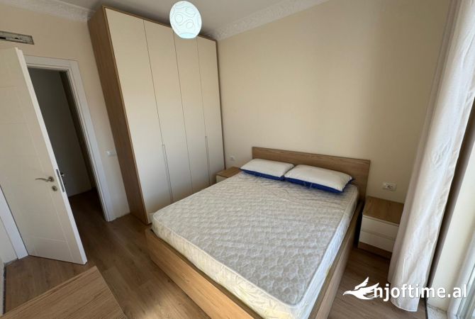 Shtepi me qera Apartament ne Tirane, 1+1, Mobilimi E mobiluar, Pagesa 550  Euro.